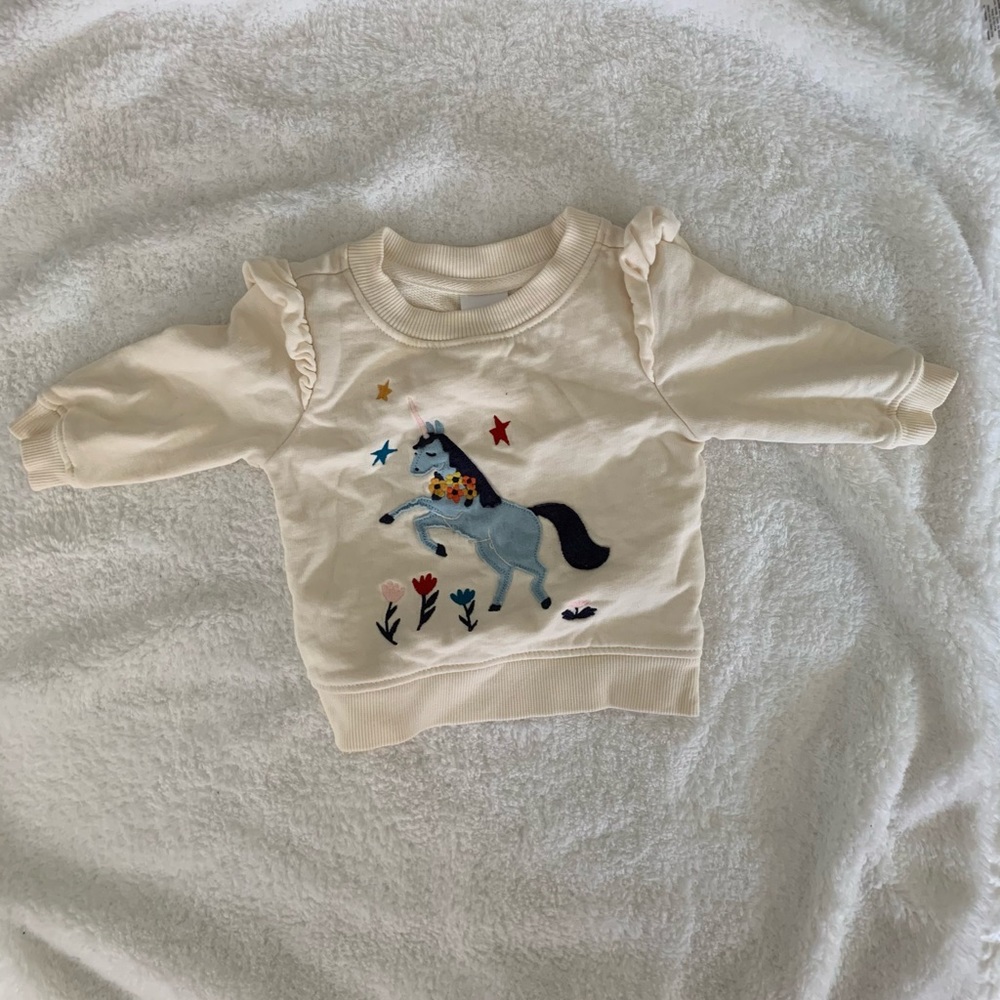 Hanna Andersson Unicorn Sweatshirt size 3-6M